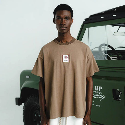 CAMISETA MARRÓN MOST WANTED BLOW UP