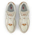 TENIS BEIGE M2002RSC NEW BALANCE