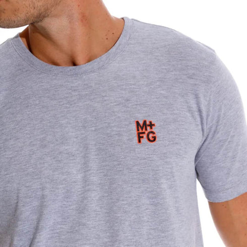 CAMISETA GRIS LUNIVERS GIRBAUD