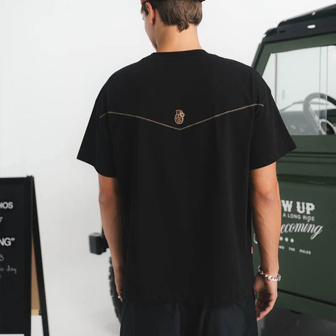 CAMISETA NEGRA LASSO BLOW UP