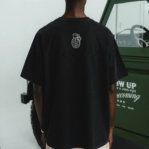 CAMISETA NEGRA HOWDY BLOW UP