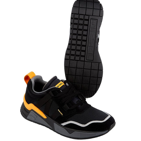 TENIS NEGROS Y02303 P8146 HA528 DIESEL