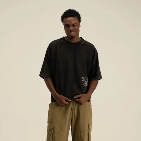 CAMISETA NEGRA FADE AP CROWN