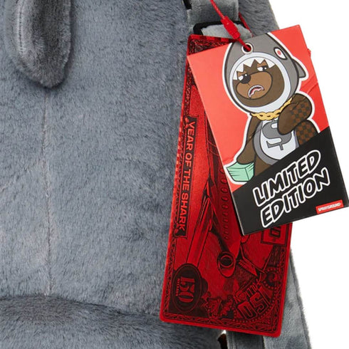 MOCHILA DE OSO MARRÓN MONAY BEAR IN SHARK SPRAYGROUND