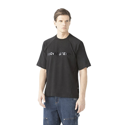 CAMISETA NEGRA TRINAD MONASTERY